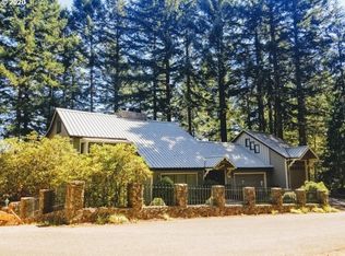 67997 E Heritage Hills Rd, North Bend, OR 97459