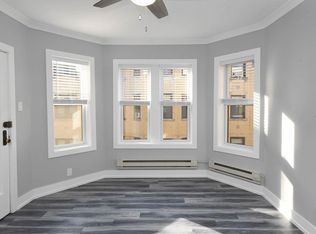 3821 N Greenview Ave #E08P, Chicago, IL 60613