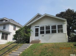 3205 8th Ave, Rock Island, IL