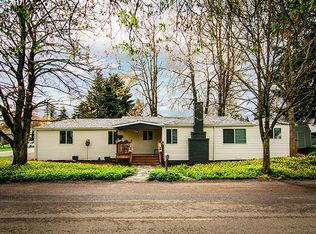 10880 NE Skidmore St, Portland, OR 97220