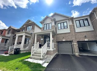 74 Phoenix Blvd, Barrie, ON L9J 0P7