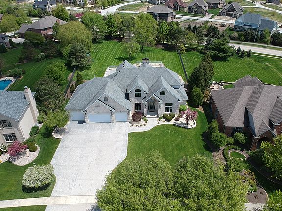 2nd image of 22927 Sun River Dr