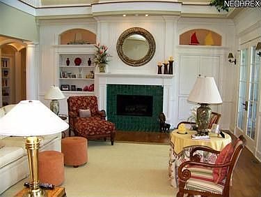 5th image of 3879 Weymouth Woods Dr
