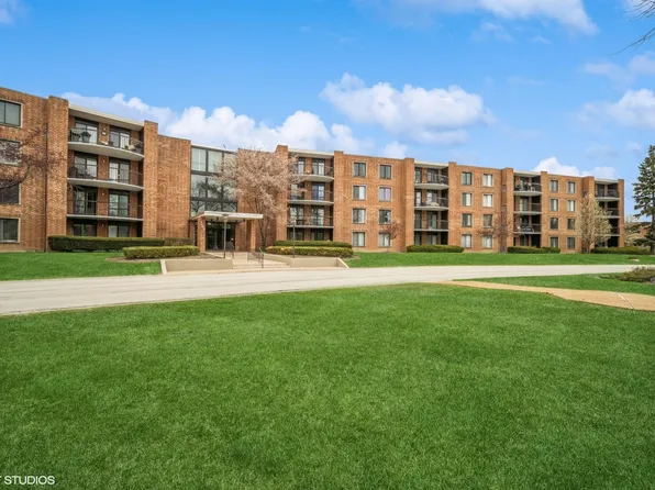 1405 E Central Rd Unit 214B, Arlington Heights, IL 60005