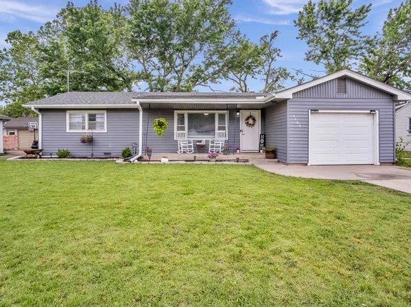 1109 Allison St, Newton, KS 67114