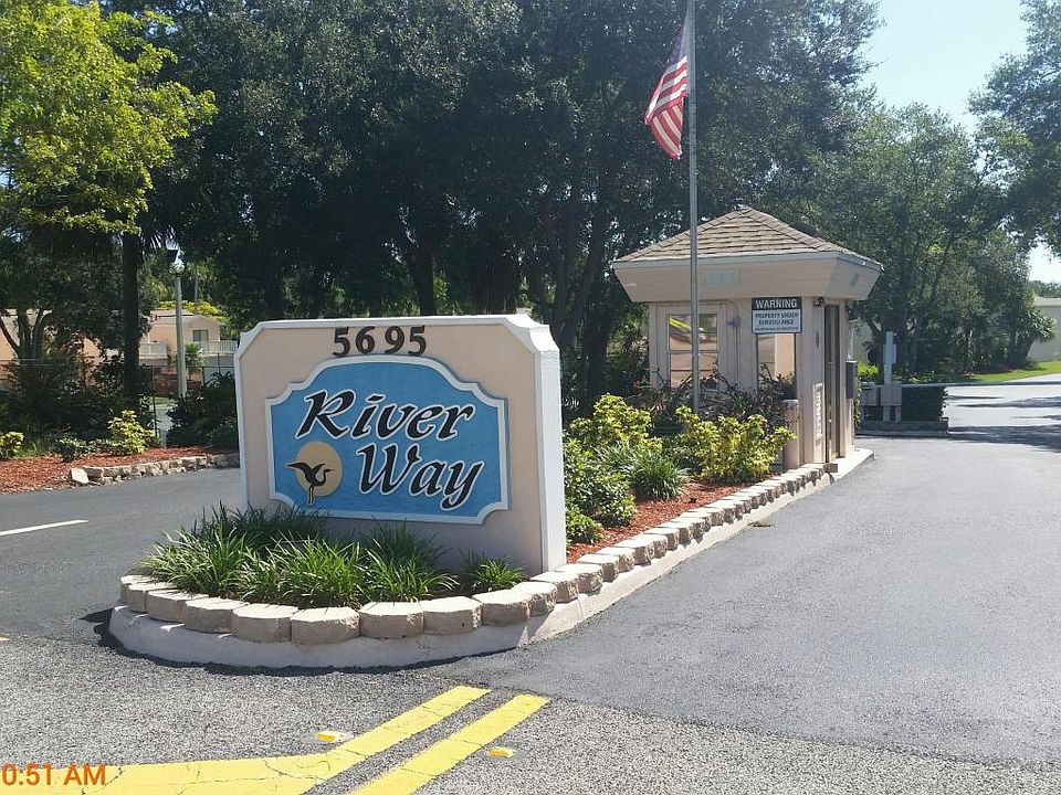 1st image of 215 Creek Ct #13