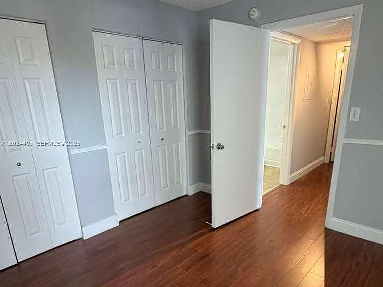 7610 Westwood Dr #122 — Photo 17