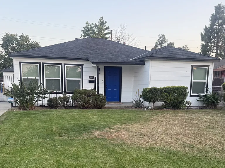 1207 El Tejon Ave #1 — Photo 11