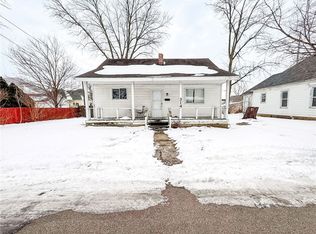 314 Adams Ave, Charleston, IL 61920