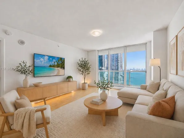 31 SE 5th St APT 2604, Miami, FL 33131