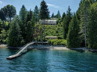 6448 Gale Ave N, Sechelt, BC