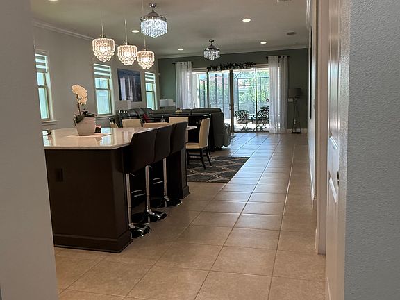 5th image of 10260 Beechwood Ln