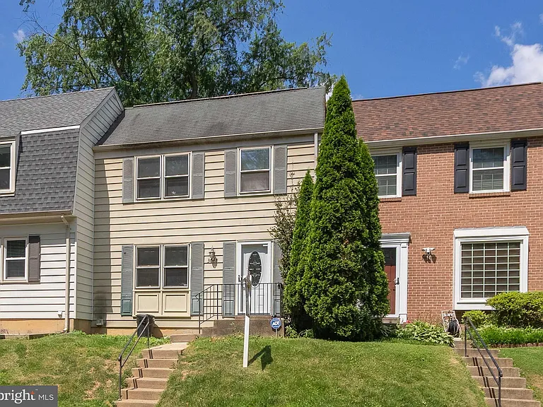 3048 Silent Valley Dr — Photo 5