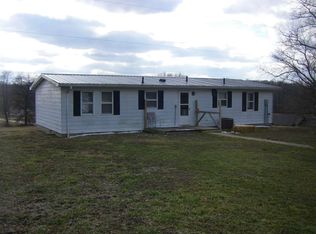 2115 N Howe Pl, West Terre Haute, IN 47885