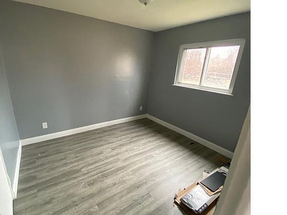 3rd image of 2724 Fremont St #A