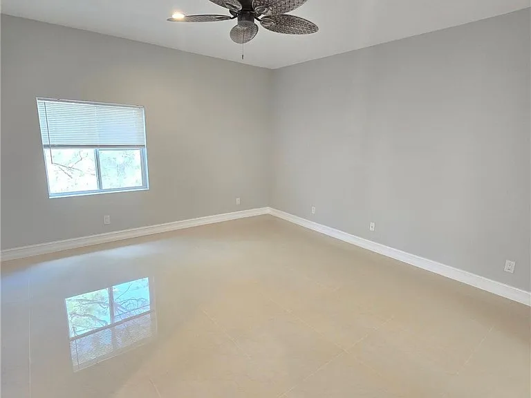 357 Flamingo Rd NE #1 — Photo 20