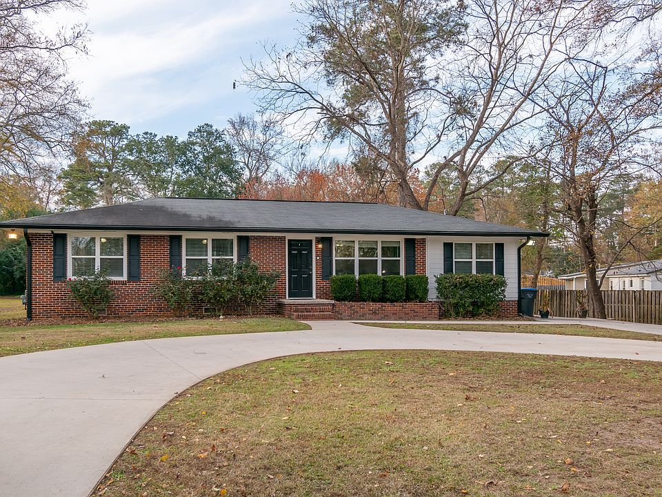 1st image of 9 Lakemont Dr