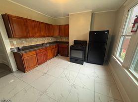 51 Hawkins St, Newark, NJ