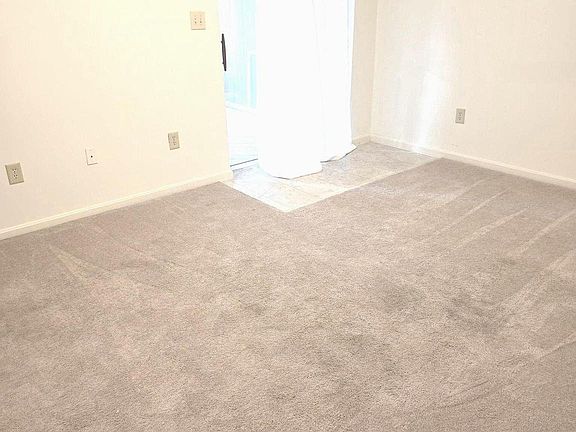 2nd image of 20319 Kellys Ln