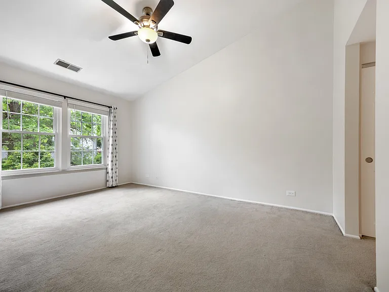 164 White Branch Ct — Photo 14