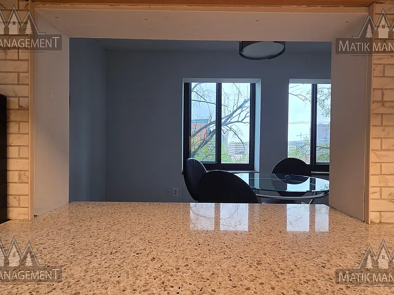 207 5th Ave SW #208 — Photo 13
