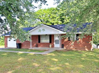 1205 Harris Branch Rd, Hartsville, TN 37074