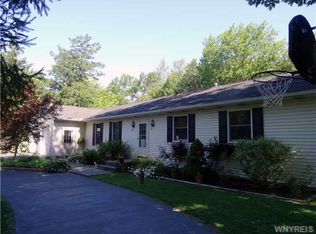 1470 Wisconsin Rd, Derby, NY 14047