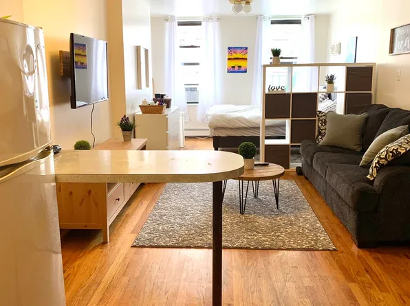 1848 2nd Avenue image 1 of 6