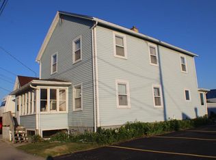 1609 17th St, Two Rivers, WI 54241