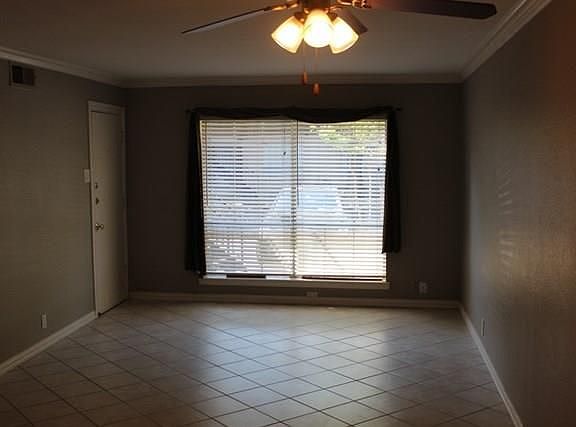 4th image of 5238 Fleetwood Oaks Ave APT 122