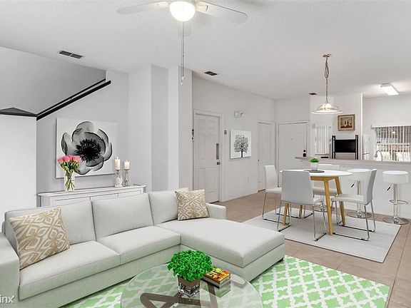4th image of 977R Park Terrace Cir