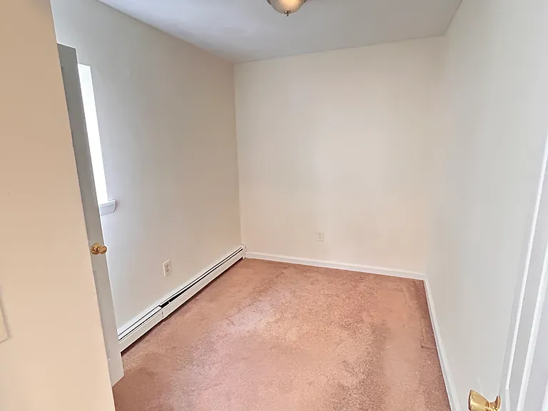 15 Pine St #2 — Photo 6