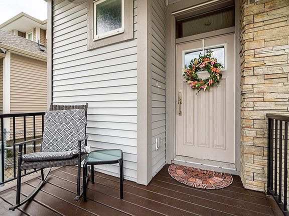 3rd image of 2663 275a St