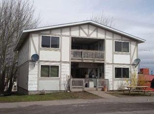 601 Pine St, Calumet, MI 49913
