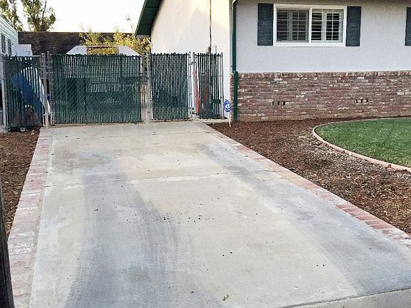 3rd image of 451 Covillaud Pl