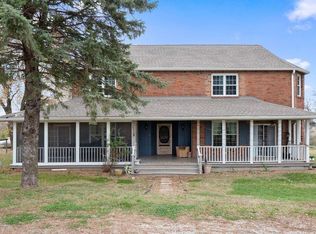 1637 Mule Rd, Columbia, IL 62236