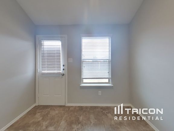 4th image of 12340 Orloff Dr