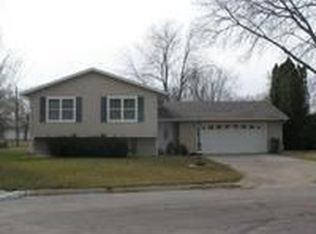 1212 6th St SE, Waseca, MN 56093