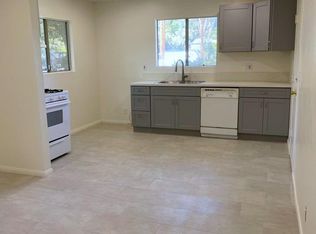 6727 Gloria Ave, Van Nuys, CA 91406