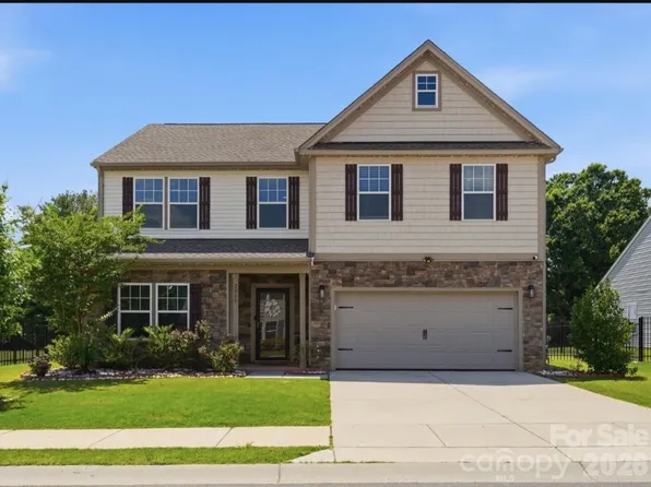 2018 Creeks Landing Dr, Monroe, NC 28110