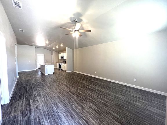 2nd image of 13705 Avenue Q