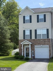 390 Bruaw Dr, York, PA, 17406