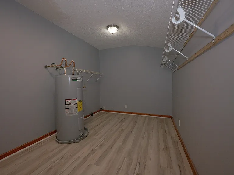 538 Norton Ave — Photo 20