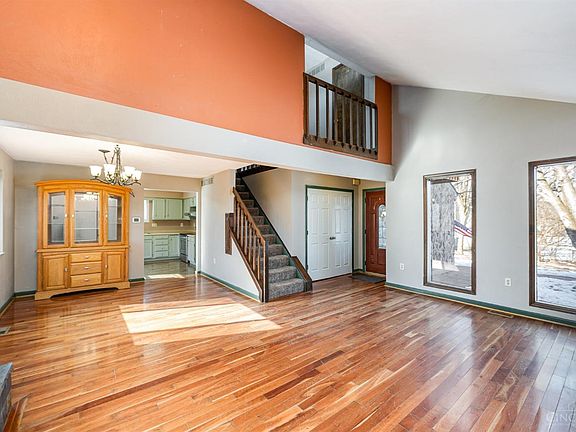 4th image of 6655 Windmill Dr