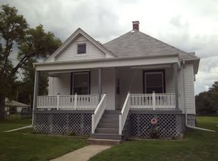 616 S 5th St, Hoopeston, IL 60942