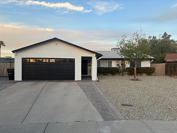 4th image of 4118 E Dahlia Dr