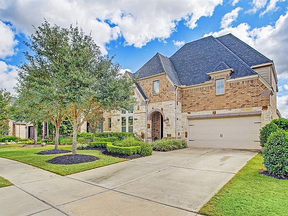 3rd image of 27531 Kingsland Place Ln