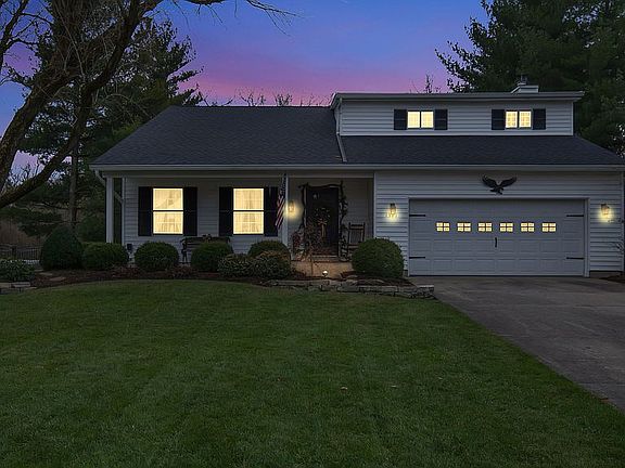 2nd image of 1371 Amesbury Dr