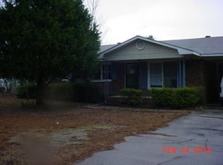 6005 McDonald Rd, Parkton, NC 28371