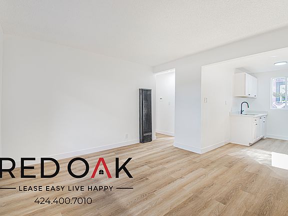 4th image of 4070 Venice Blvd APT 2